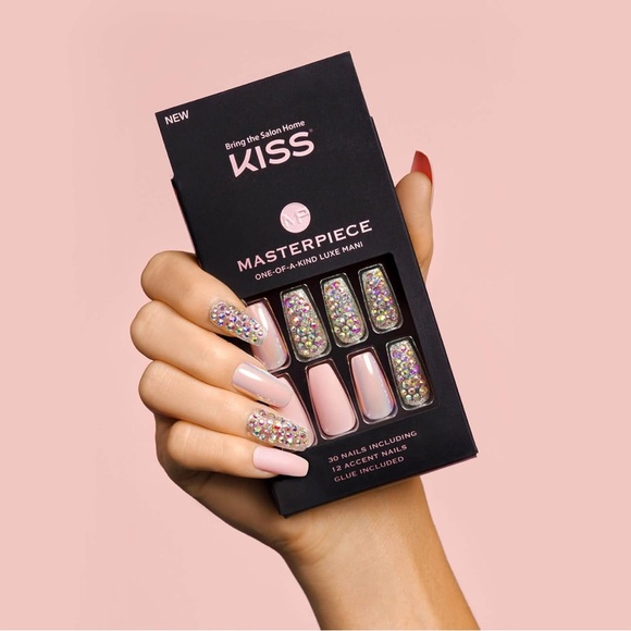 Kiss Other - 🚨Get 2 for $18 🚨 KISS Masterpiece Pink and Sparkle Nails